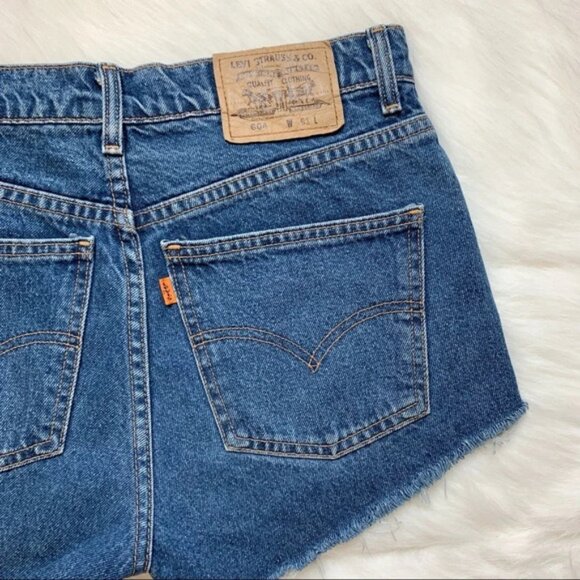 Levi’s Women’s Jean Shorts Vintage Orange Tab Cutoff Distressed Denim High Rise - Picture 12 of 16